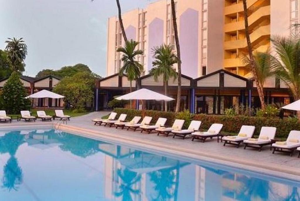 Douala Rabingha Hotel المظهر الخارجي الصورة